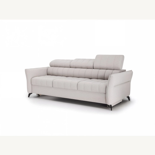 SOFA ELARIAS